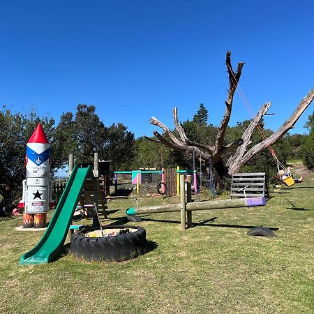 Moonriver Cottage, Prime Lagoon Views & Solar Power クニスナ エクステリア 写真
